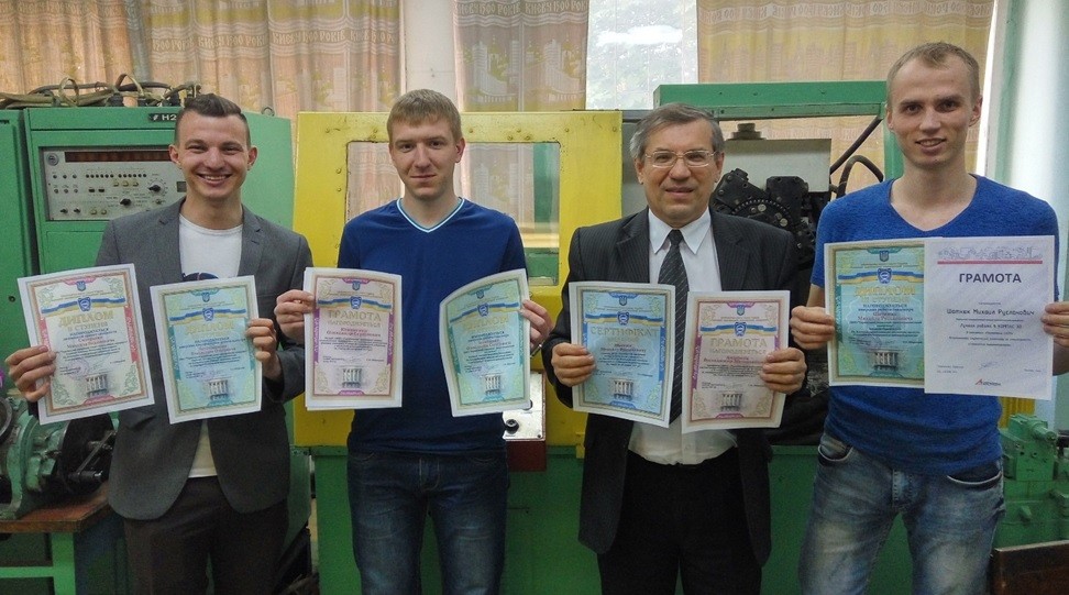 737134c772b7eedb049e4cf76d0e21c0