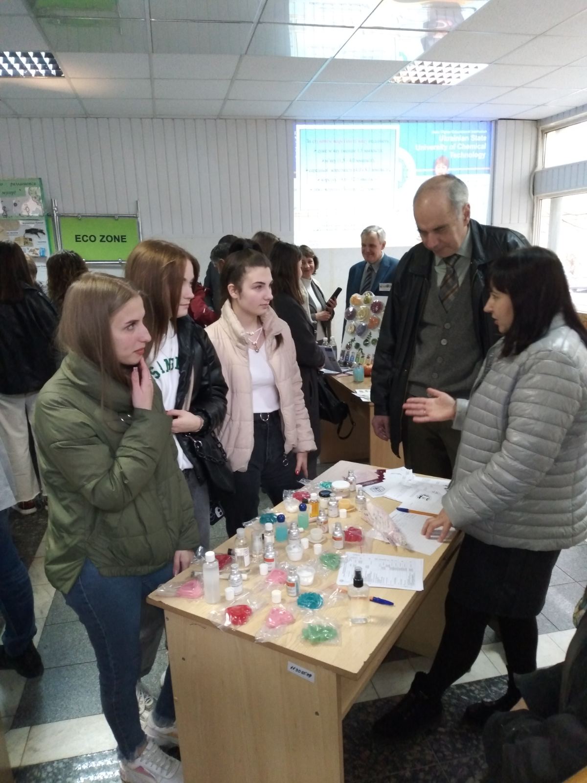 ХДК_Шалений світ професій_1