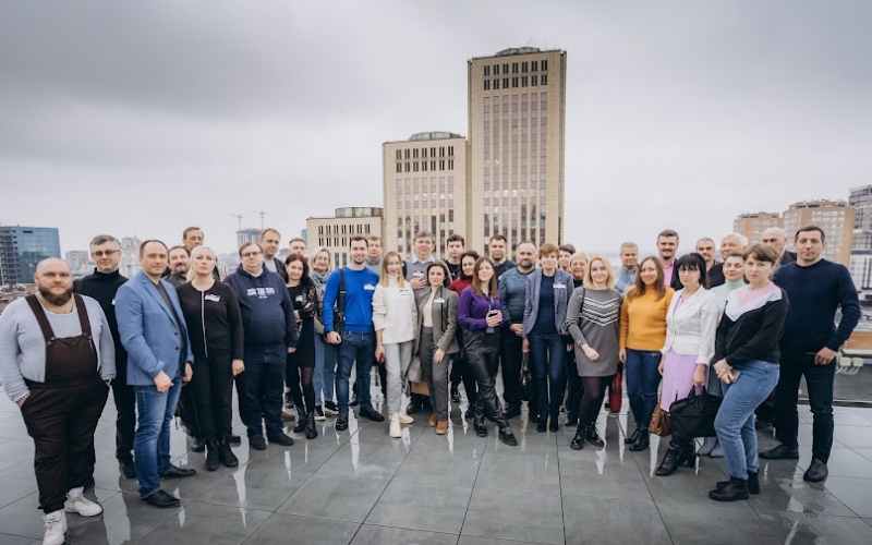 Visiting_SoftServe_400-250_1