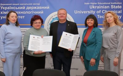 Підписання меморандуму між УДУНТ і Дніпровським ліцеєм №120 ДМР