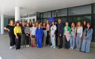 Екскурсія десятикласників ліцею 97 в ННІ УДХТУ