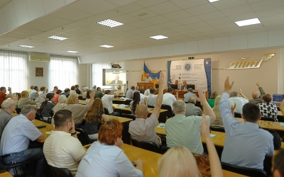 Викладачів ННІ УДХТУ відзначено на Вченій раді УДУНТ