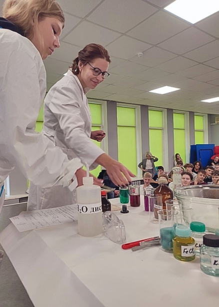 Профорієнтаційна співпраця ННІ УДХТУ з IT STEP School_2