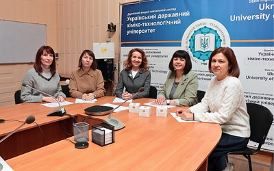 Міжнародна конференція з безпеки праці на базі ННІ УДХТУ об’єднала понад 200 учасників