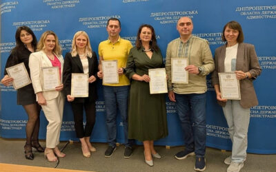 Науковців ННІ УДХТУ відзначили почесними грамотами до Дня хіміка