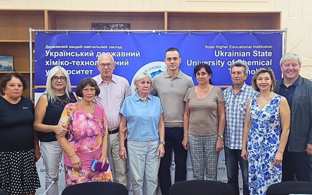 Аспірант кафедри ТНР та Е Іван Борисов захистив дисертацію зі спеціальності 161 Хімічні технології та інженерія_5