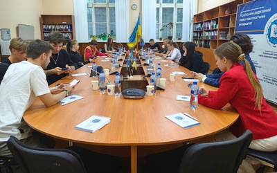 Студентські лідери Дніпра зустрілися в ННІ УДХТУ