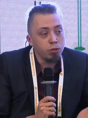 Черваков Денис Олегович