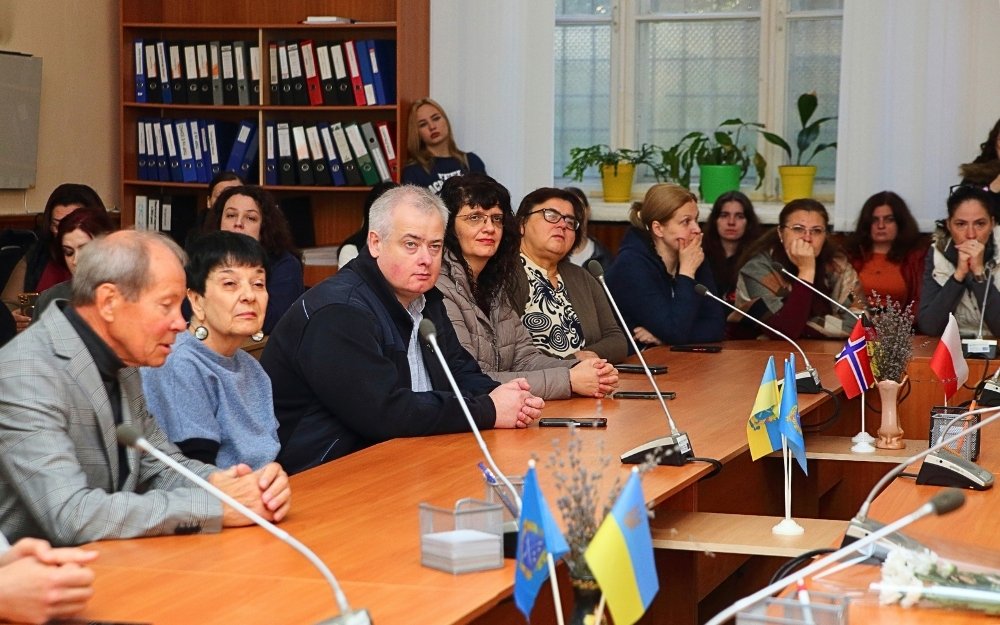 У День захисників і захисниць у ННІ УДХТУ відбулася зустріч «Серця, віддані Україні»_2